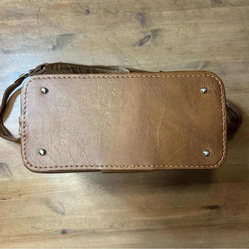 Vintage 1960s / 1970s Brown Faux Leather Camera Carrying Case